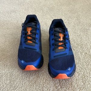 Men’s on running CloudGo Blue running shoes
